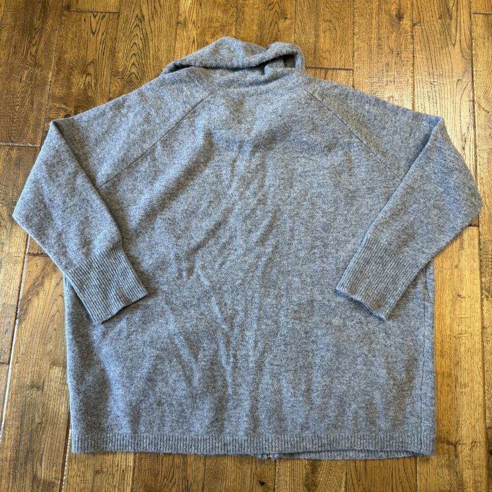 Ellen Tracy Full Zip Jacket Womens Sz M Grey 100% Wool Drawstring Collar - Picture 6 of 6
